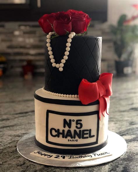 how to make chanel cake|chanel cake images.